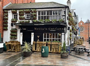 united-kingdom/northern-ireland/bar/kelly-s-cellars