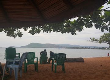 tanzania/kigoma/bar/unique-restaurant