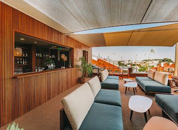 portugal/lisbon/bar/the-v-rooftop-bar