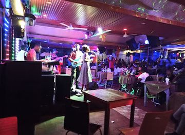 rwanda/kigali/bar/rosty-club