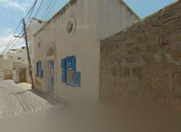 lebanon/batroun/bar/the-tipsy-bulb