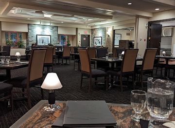 canada/nunatsiavut/bar/the-granite-room