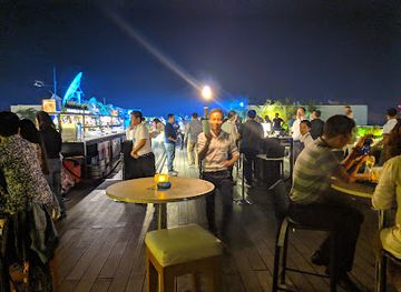 myanmar-burma/delta-region/bar/atlas-rooftop-bar-lounge