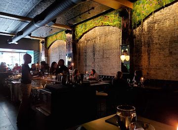 wisconsin/madison/state-street/bar/the-botanist-social