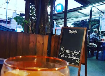 mayotte/plage-de-n-gouja/bar/barakili