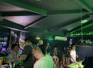 philippines/manila/makati/bar/funky-monkey-143-bar