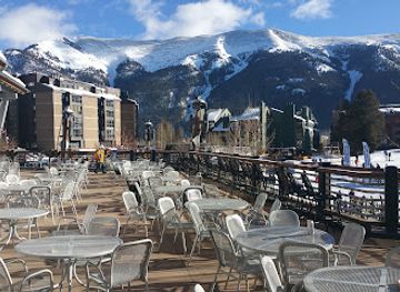 colorado/tenmile-range/bar/jack-s-bar