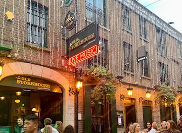 ireland/dublin/temple-bar/bar/the-old-storehouse-bar-and-restaurant