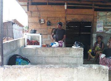 ghana/afife/bar/thousand-pork-show-afife