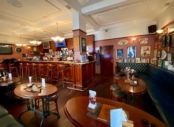 slovenia/central-slovenia/bar/sir-william-s-pub