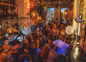 ukraine/kyiv/podil/bar/wood-you-like-bar