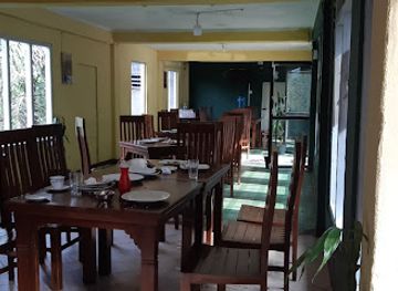 sri-lanka/kitulgala/bar/milanium-restaurant