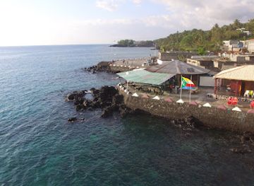 comoros/mamoudzou-beach/bar/restaurant-grill-le-coraya
