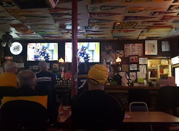 pennsylvania/southern-alleghenies/bar/mike-s-court