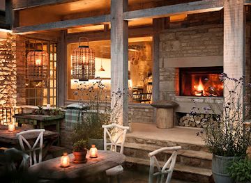 united-kingdom/the-cotswolds/bar/the-wild-rabbit