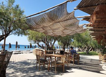greece/samos/bar/asteria-beach-pythagoreio