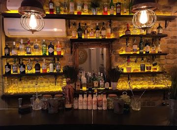 turkiye/istanbul/bar/flekk