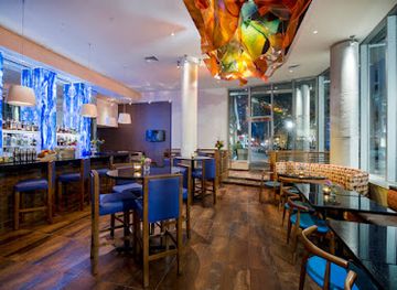 maine/southern-maine-coast/bar/glass-lounge-at-the-hyatt-place