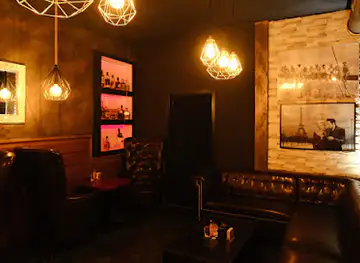 The Times Bar- Die Bar zeitlosen Idolen - Stuttgart