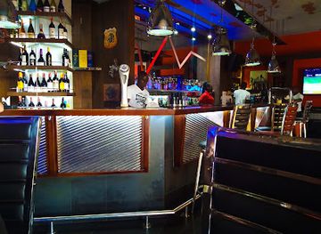 uganda/kampala/bar/riders-lounge-ug