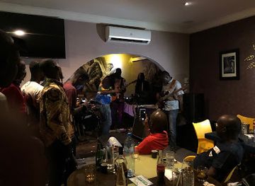 burkina-faso/centre-east/bar/speakeasy