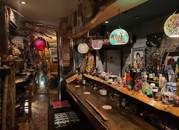 japan/kumano-kodo/bar/bar-el-camino-del-poeta