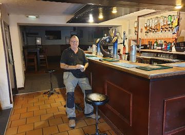 united-kingdom/west-glamorgan/bar/ivorites-arms