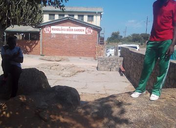 zimbabwe/matobo-national-park/bar/mandlovu-beer-garden