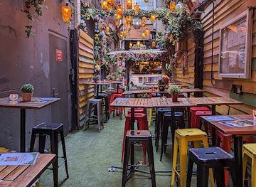 australia/central-victoria/bar/chuckle-park-bar