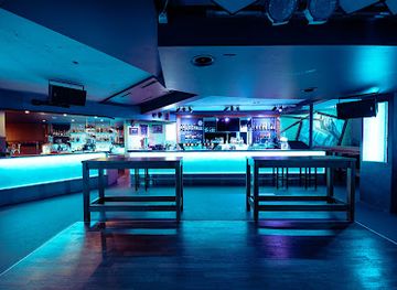 switzerland/engelberg/bar/gletscherspalte