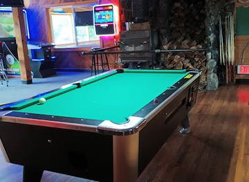 rhode-island/warwick/bar/bottom-line-bar-grill