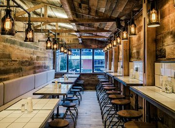 argentina/tierra-del-fuego/bar/the-birra