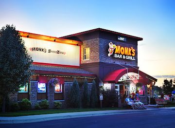 wisconsin/glacial-lake-wisconsin/bar/monk-s-bar-grill