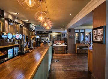 united-kingdom/east-of-england/bar/the-fox-bar-hill