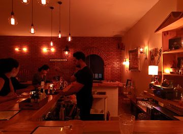 malawi/dzalanyama-forest-reserve/bar/nocturne