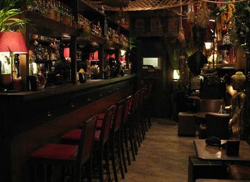 italy/lombardy/bar/nottingham-forest