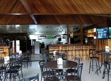 costa-rica/brunca-region/bar/bar-amigos