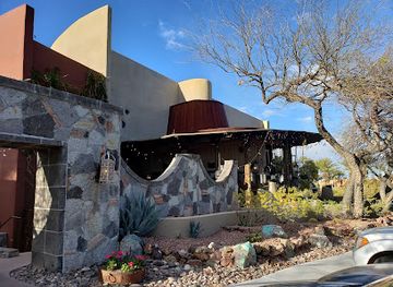 nevada/red-rock-canyon-national-conservation-area/bar/distill-a-local-bar