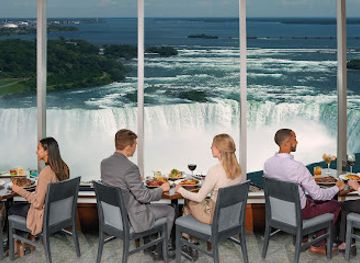 canada/niagara-falls/fallsview/bar/the-keg-steakhouse-bar-fallsview-embassy-suites