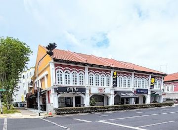 singapore/east-coast-park/bar/emos