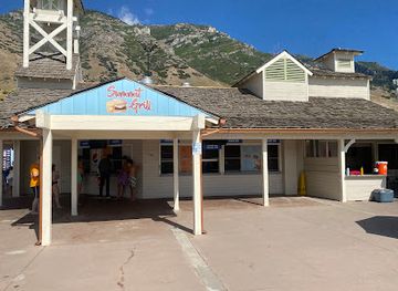 utah/uinta-wasatch-cache-national-forest/bar/summit-grill