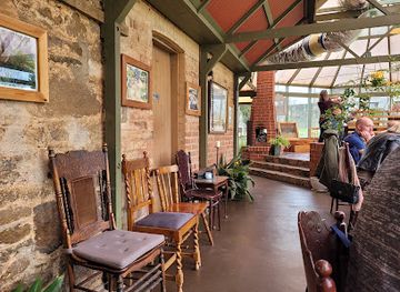 australia/snowy-mountains/bar/the-snowy-mountains-travellers-rest