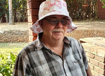 zimbabwe/lowveld/bar/ox-bar