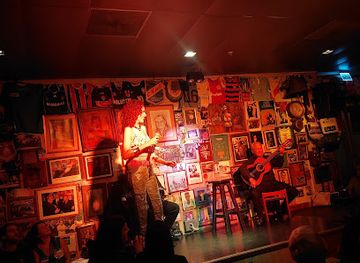 uruguay/montevideo/ciudad-vieja/bar/fun-fun