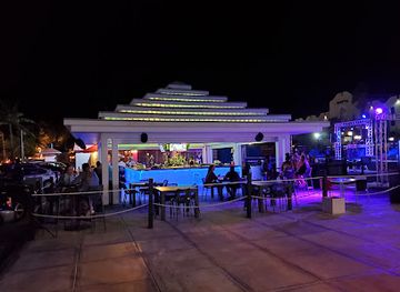 aruba/palm-beach/bar/south-beach-aruba