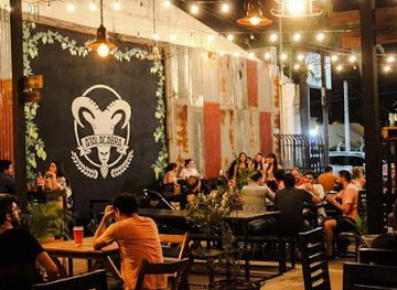 argentina/gran-chaco/bar/atalacabra-patio-cervecero