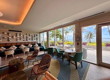 guam/tumon-bay/bar/club-lounge