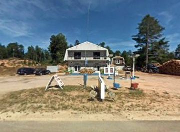 michigan/tahquamenon-falls-state-park/bar/tahquamenon-falls-camp-store