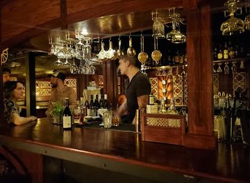 north-carolina/foothills/bar/the-low-down