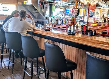 pennsylvania/lake-erie/bar/hi-dri-pub